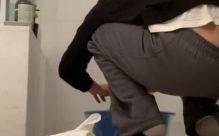 恶搞老婆尿裤子视频大全，恶搞老婆尿裤子视频大全集